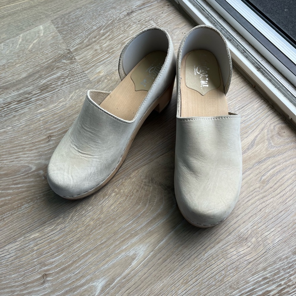 Sandgrens Clogs - Picture 2 of 4